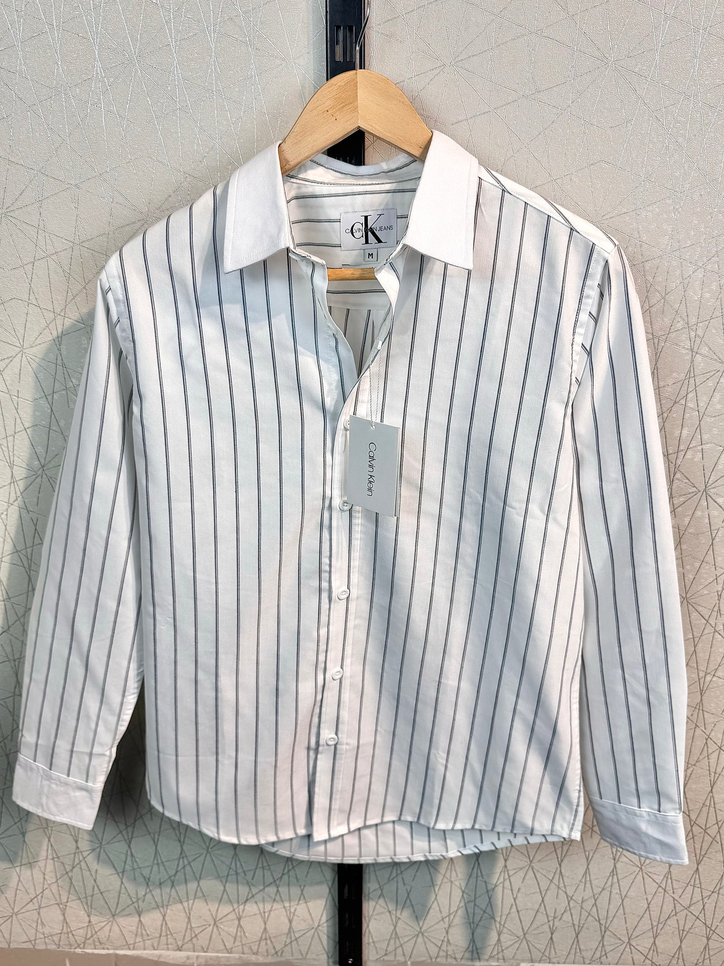 Heritage line series | White and black stripe (contrast collar)