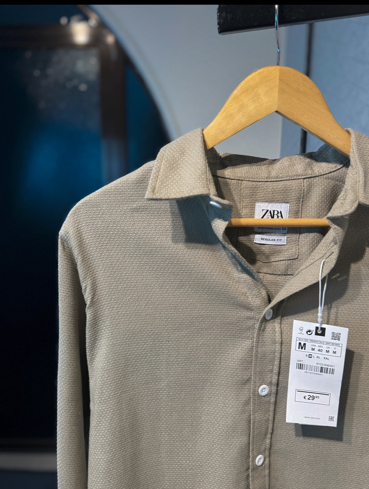 Velaré Series | Signature Light Olive