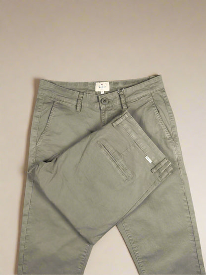 Pepe Jeans export chino (US brand)| Olive colour